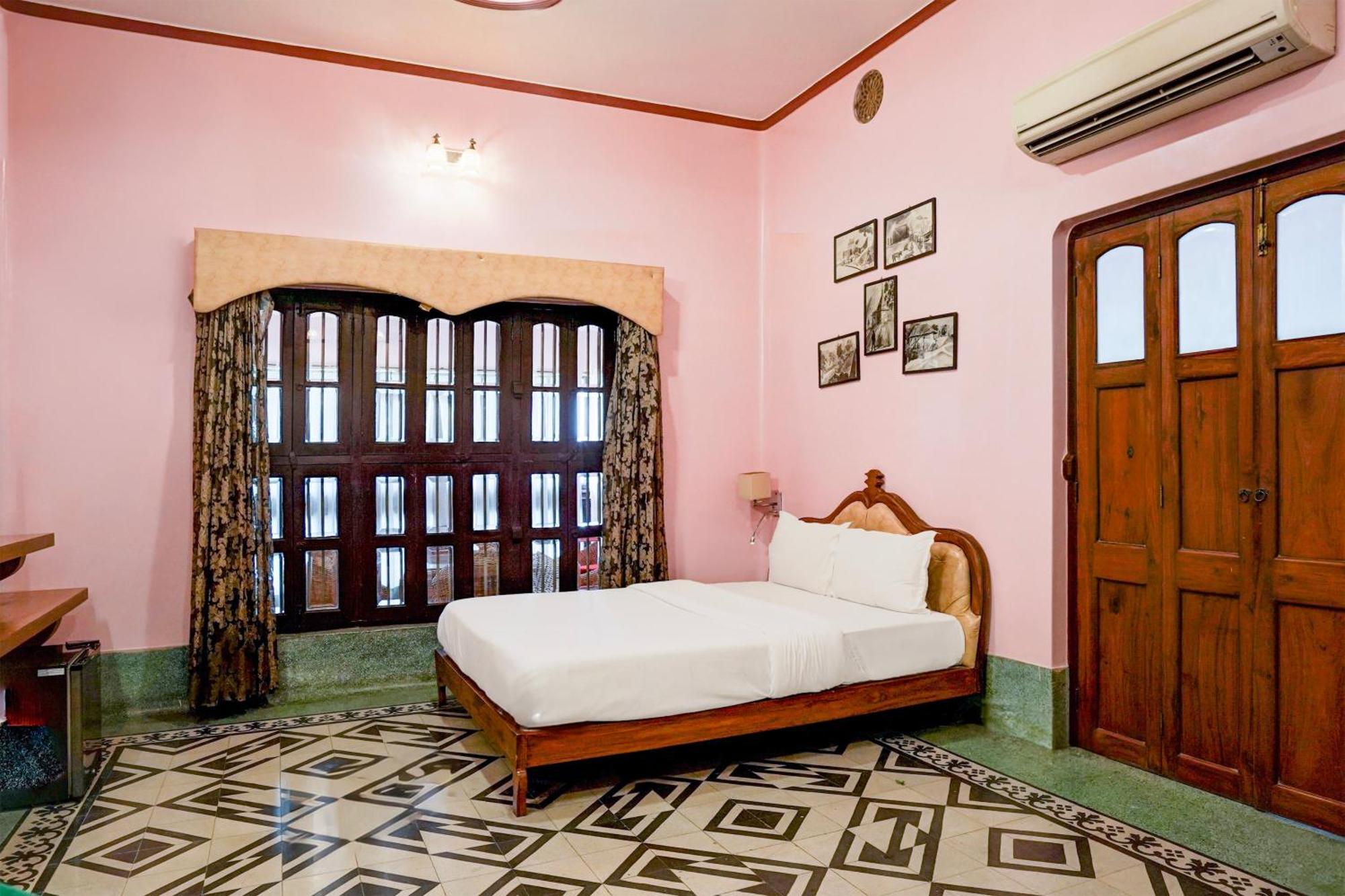 Palette Heritage Scindia Ghat Варанаси Екстериор снимка